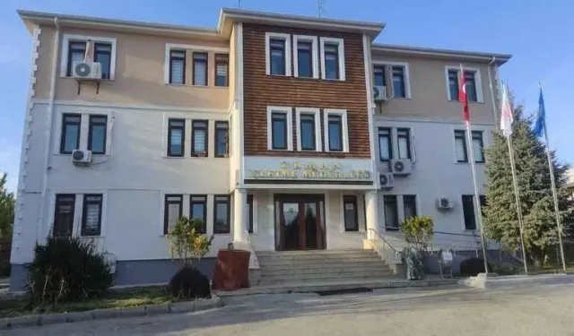 KIRŞEHİR ORMAN İŞLETME MÜDÜRLÜĞÜ KORUYUCU GİYİM VE DONANIM MALZEMESİ SATIN ALINACAKTIR
