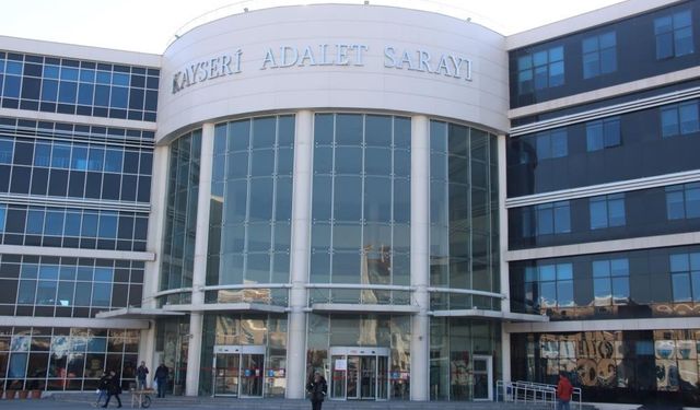 Tartıştığı komşusunu b*çaklayan sanığa 13 yıl hapis