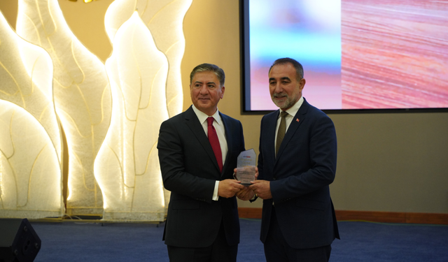 Düger’in hayırseverliği Ankara’da taçlandırıldı
