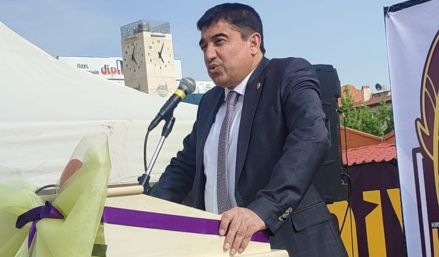 Milletvekili İlhan,"Bilgi geleceği inşa eder"