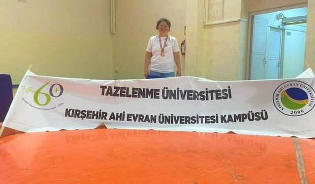 69 yaşındaki Tazelenme Öğrencisi Türkiye üçüncüsü oldu