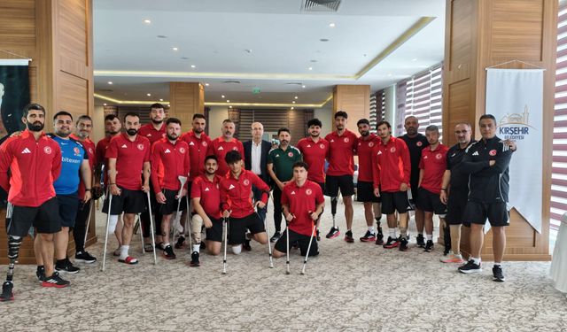 Ampute Milli Takımı kamp çalışmalarına başkan desteği
