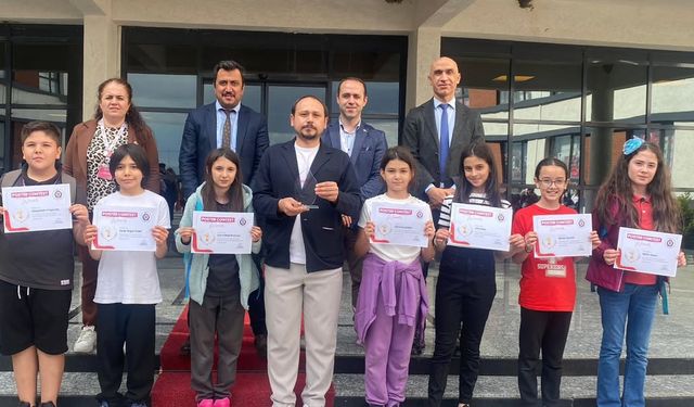 Kırşehir Bil Koleji öğrencilerinden Türkiye birinciliği!