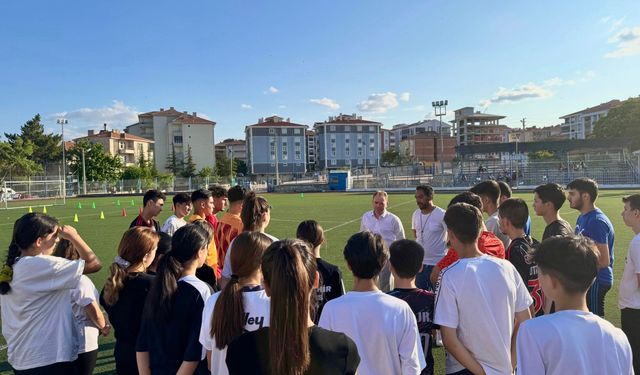 Kırşehir’de gençler hedefe koşuyor