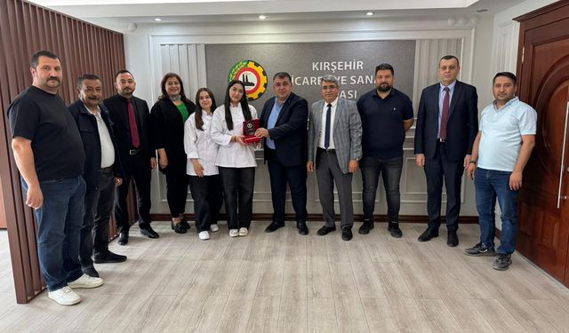Kırşehir’in gururu olan öğrencilere KTSO’dan ödül