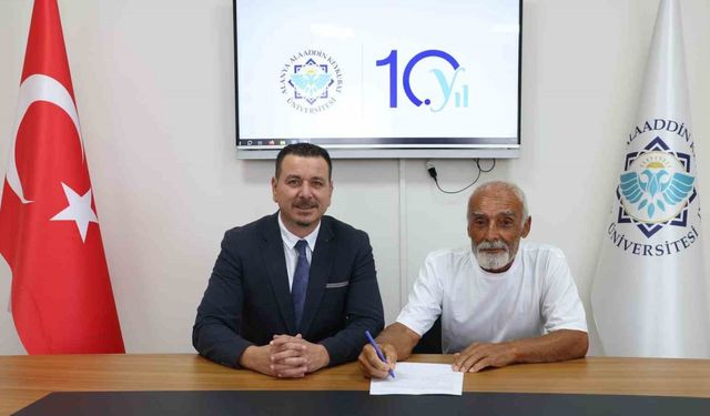 Yaşlı adam tıp öğrencilerinin eğitimi için bedenini kadavra olarak bağışladı