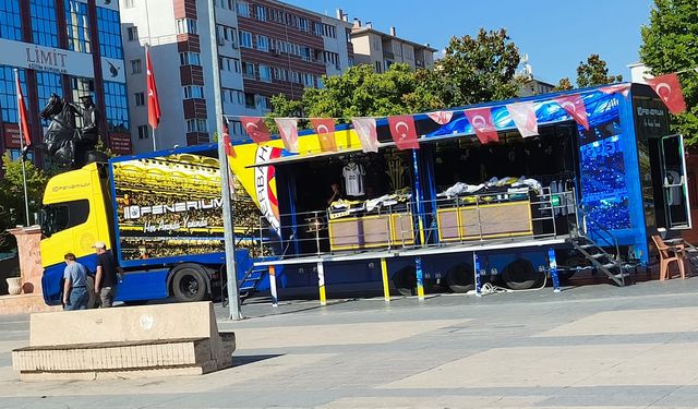Kırşehir’de sarı lacivert rüzgârı esiyor
