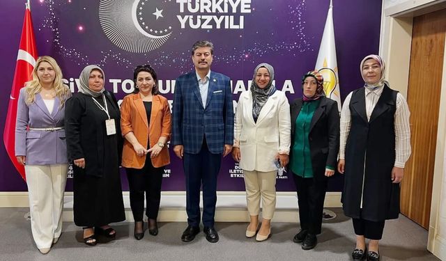 Yılmaz, Kadın Liderlik Akademisi'ni tamamladı