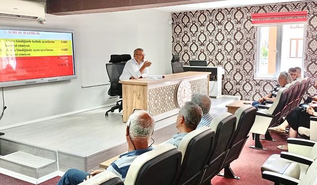 Kırşehir’de usta öğreticilere hizmet içi eğitim başladı