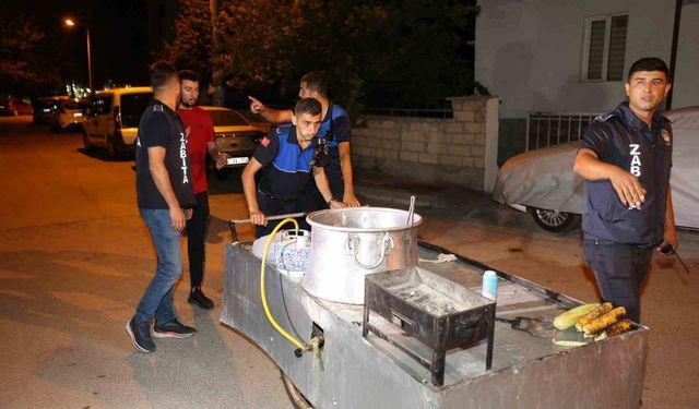 Kayıtsız seyyar yemek satıcılarına sıkı denetim