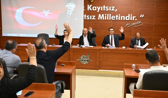 Kırşehir Belediyesi’ndendar gelirli ailelere  nefes aldıracak karar çıktı