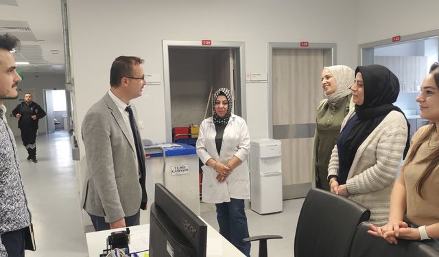 Ersoy, Mucur Devlet Hastanesi’nde incelemelerde bulundu