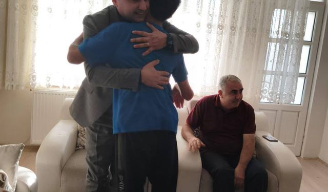 Kırşehir’de koruyucu ailelerle sıcacık buluşma: Geleceğe sevgiyle dokunuş