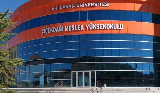 Kırşehir’den teknoloji hamlesi: Üniversiteye özel yapay zekâ geliştirildi