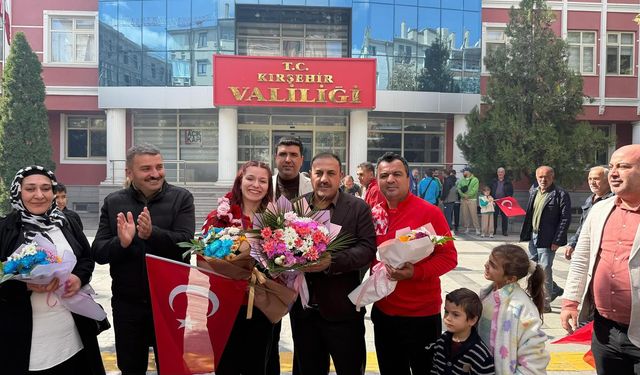 Kırşehirli Boksör, Memleketinde Kahraman gibi karşılandı