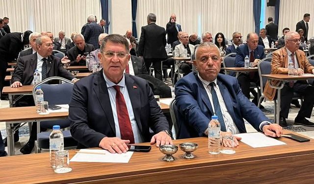 Öztürk, Tokat’ta esnaf toplantısına katıldı