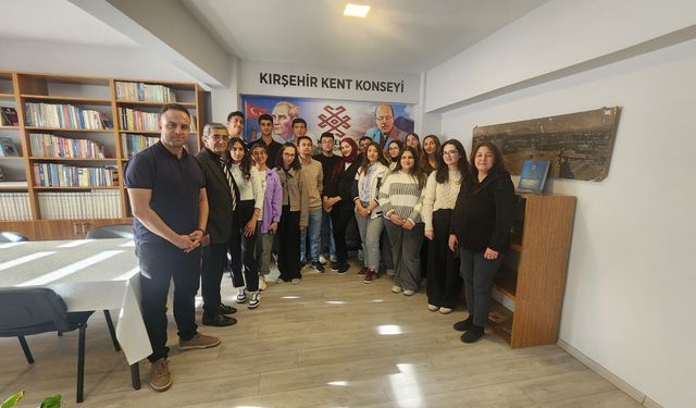 Kırşehir Kent Konseyi’nden Öğrencilere Bilinçli Kent Dersi