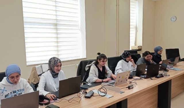 832 öğrenci için istihdam kapısı: İŞKUR Gençlik Programı başlıyor
