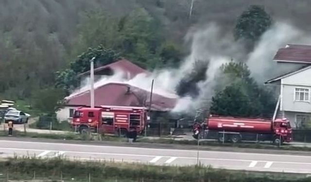 Tek katlı ev kullanılamaz hale geldi