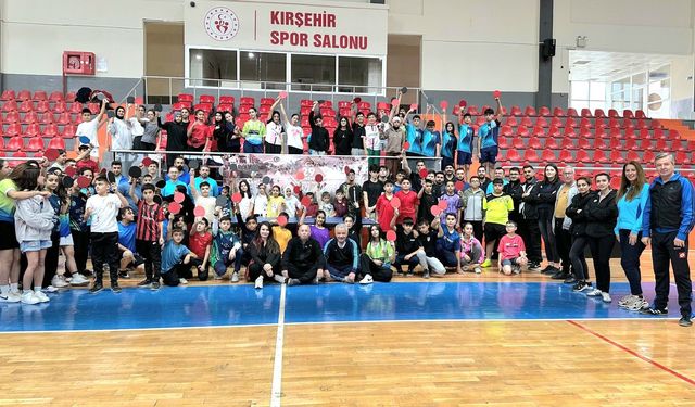 Kırşehir’de Cumhuriyet coşkusu masa tenisi turnuvasıyla taçlandı