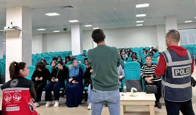 Saliha Sultan Yurdu’nda KADES farkındalığı