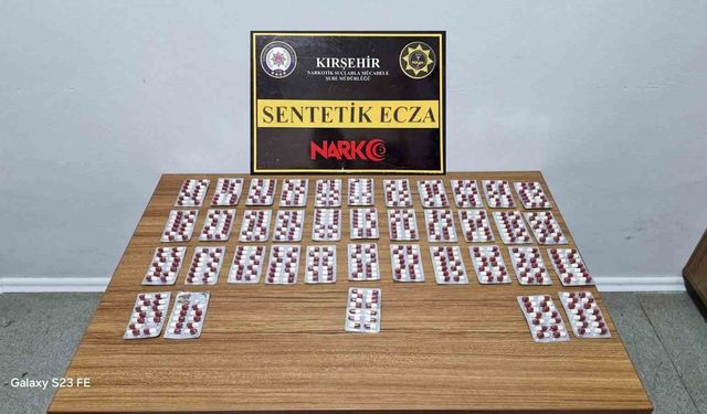 Çiçekdağı’nda 527 sentetik hap ele geçirildi