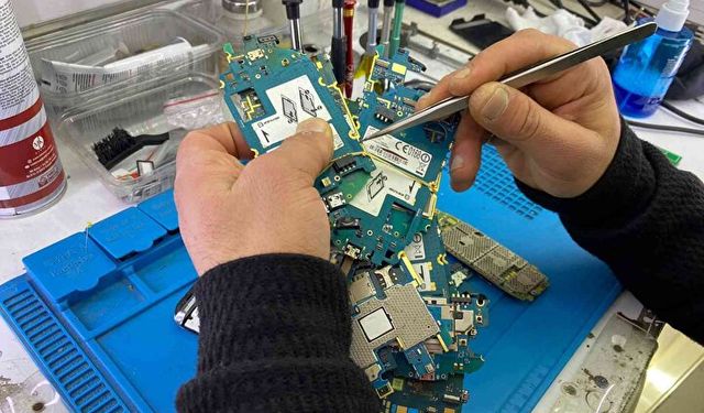 Eski telefonlar altın değeri taşıyor