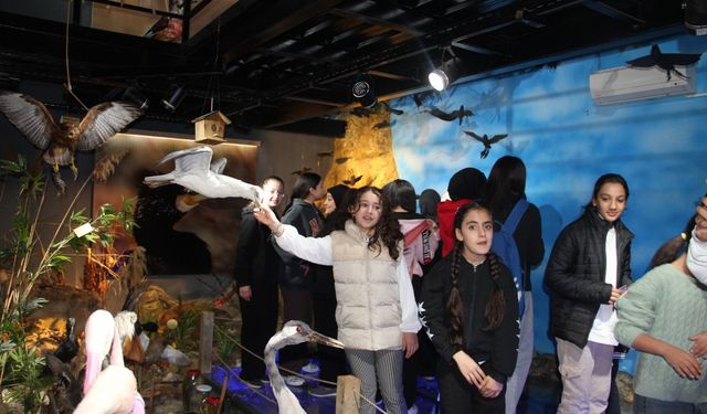 Aşıkpaşa Tabiat Parkı’nda doğanın renkleriyle tanıştılar