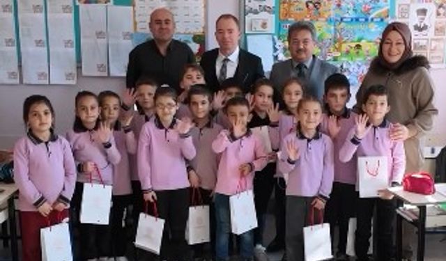 Minik öğrencinin satırları büyük bir buluşmaya dönüştü