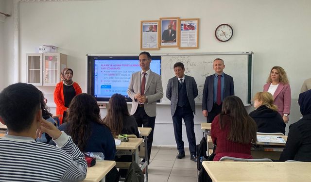 Kaman Fen Lisesi’ndeki başarı tablosu yerinde incelendi