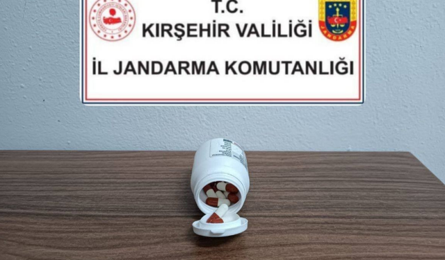 Jandarmadan sentetik ecza operasyonu!