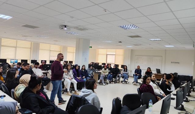 Üniversitelere örnek model: “Geliştirilmiş Tekrar Oryantasyonu 2.0”