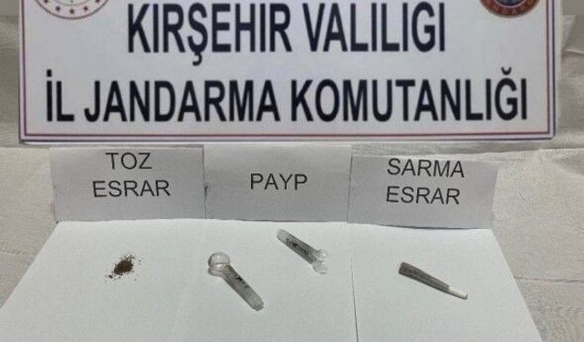 Otomobilde 17 Gram Madde Ele Geçirildi!