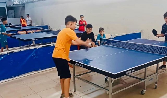 Ülkü Ocakları Kırşehir’de Masa Tenisi Turnuvası Düzenledi