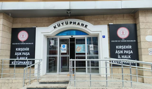 Kırşehir’de okuma seferberliği! 12 bin 200 yeni kitap kazandırıldı