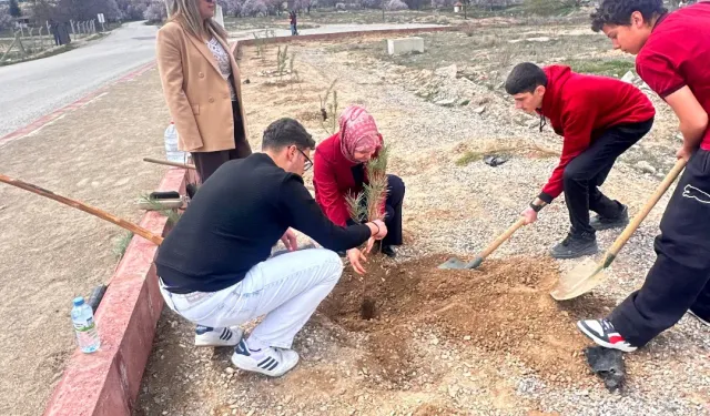 Ahi Evran Lisesi’nde Doğa Seferberliği!