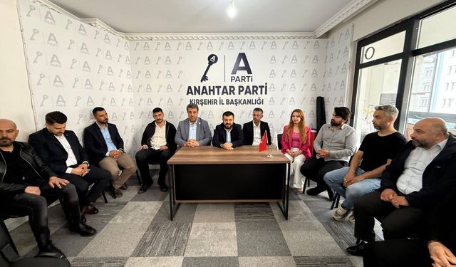 Anahtar Parti Kırşehir'de Bayramlaştı