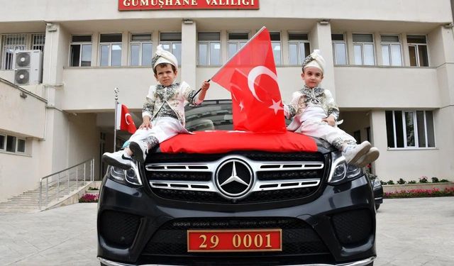 Sünnet Çocukları Vali Konvoyuyla Şehir Turu Attı