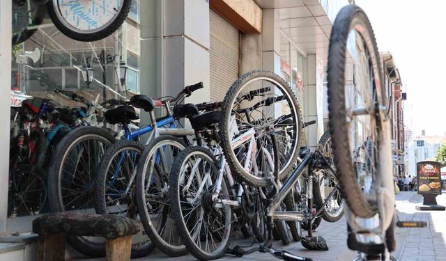 Kırşehir’de Elektrikli Modeller Ulaşımın Yeni Favorisi!