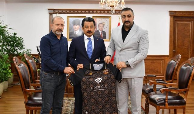 Yeşil-Beyazlılar Valilikte!