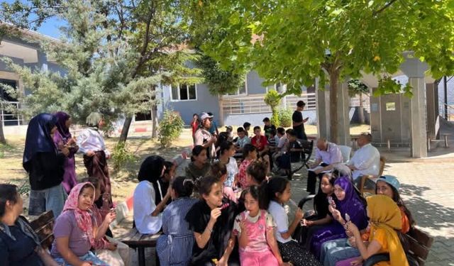 Kaman’da Yaz Kur’an Kurslarına Yakın İlgi: İlçe Müftüsü Öğrencilerle Buluştu