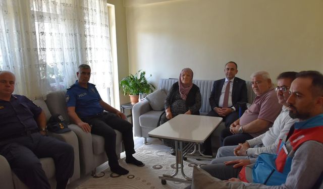 Kaymakam’dan ilk ziyaret şehit ailesine
