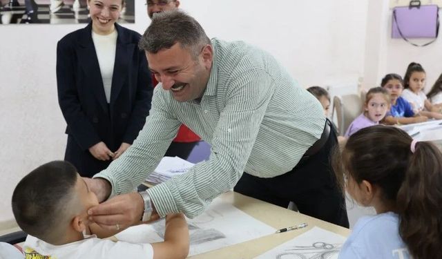 Kırşehir'de yaz tatili verimli geçiyor: Gençlik Merkezi atölyeleri yoğun ilgi görüyor