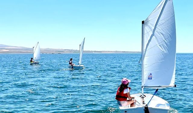 Optimist yarışlarına hazırlanıyorlar: “Rüzgârı arkamıza aldık”