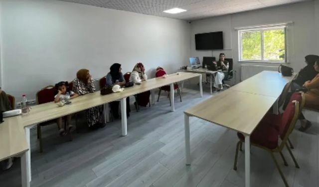 YEDAM Uzmanları Kırşehir'de ADEM Kursiyerleriyle Buluştu