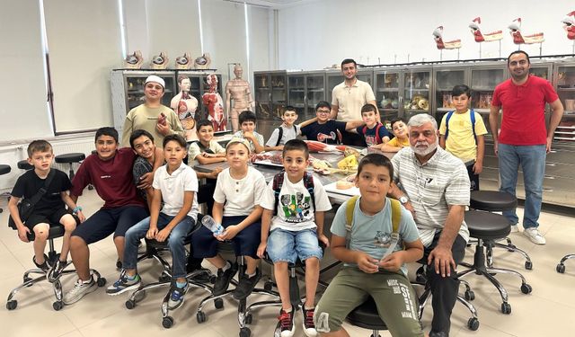 700 öğrenci ‘Kur’an’dan Bilime’ yolculuğa çıktı