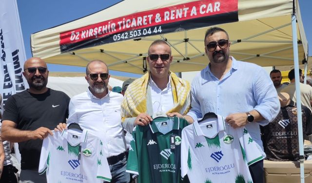 KTSO Başkan Adayı Sarı’dan Kırşehir FSK’ya Kombine ve Forma Desteği