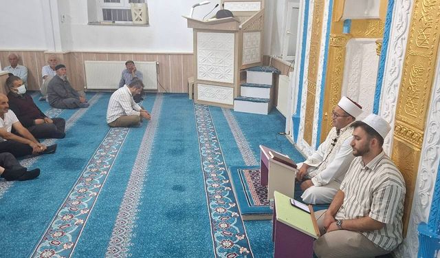Bağbaşı Camii’nde Eller Sema’ya Açıldı