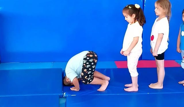 Minik Sporcular Cimnastikle Geleceğe Hazırlanıyor