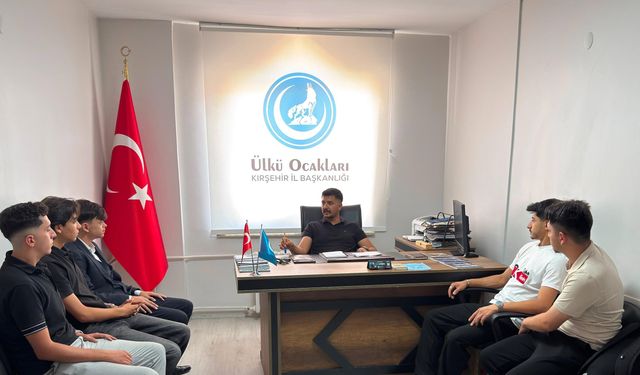 Gençlere "Protokol ve Nezaket" Eğitimi